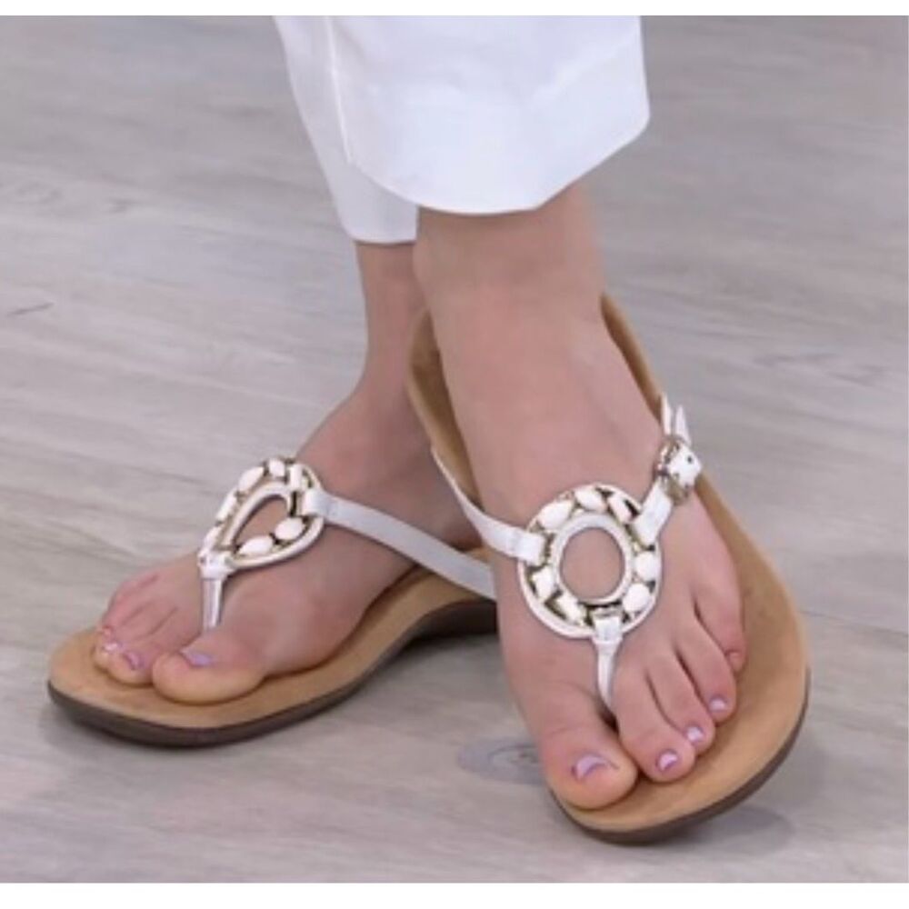 Vionic Women's‎ Karina Thong Flip Flop Sandal Size 8 - White Leather Adj. Strap